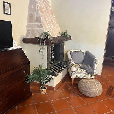 Bilocale Dafne Abbadesse Guest House Milano Exterior foto