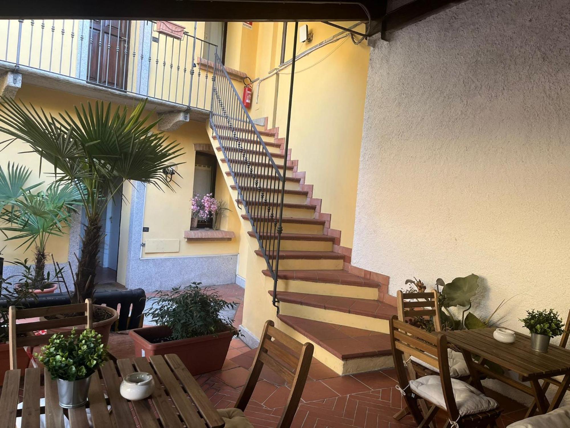Bilocale Dafne Abbadesse Guest House Milano Exterior foto